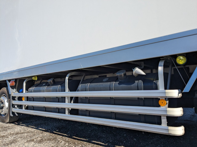 いすゞ ギガ 大型 冷蔵冷凍バン 2PG-CYJ77C(98916) 27枚目