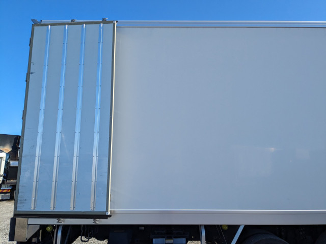 いすゞ ギガ 大型 冷蔵冷凍バン 2PG-CYJ77C(98916) 29枚目