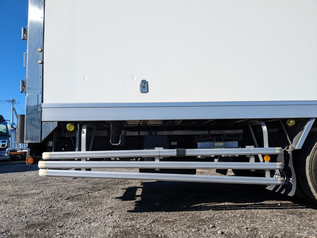 いすゞ ギガ 大型 冷蔵冷凍バン 2PG-CYJ77C(98916) 30枚目