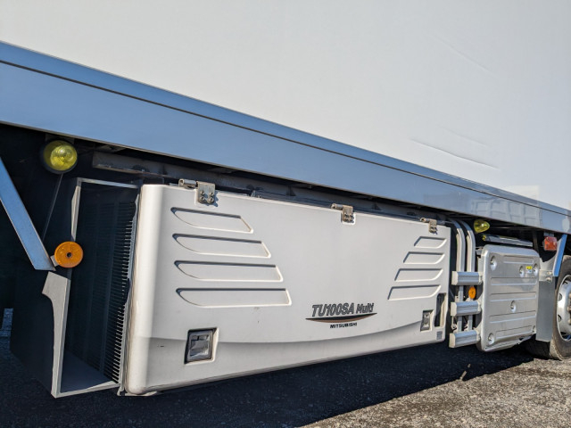 いすゞ ギガ 大型 冷蔵冷凍バン 2PG-CYJ77C(98916) 34枚目