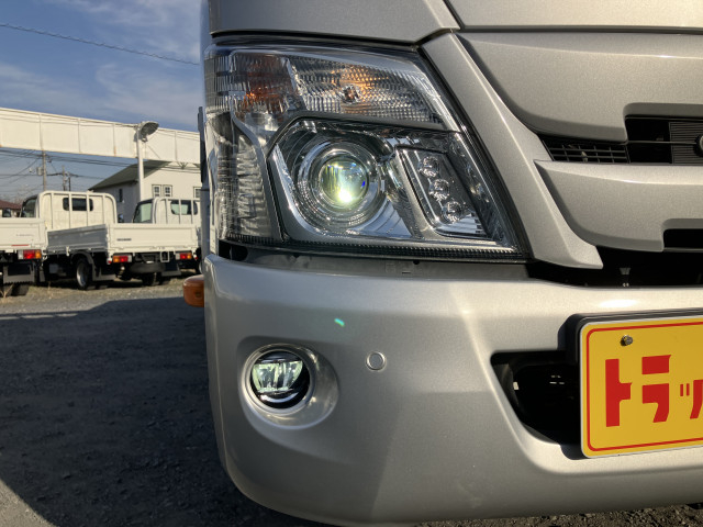 日野 デュトロ 小型 平ボディ 2PG-XZU702M(98917) 24枚目