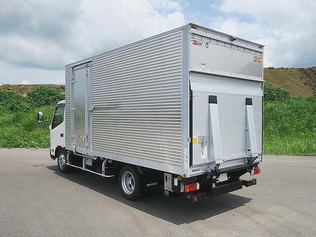 日野 デュトロ 小型 バン 2RG-XZU710M(26858) 4枚目