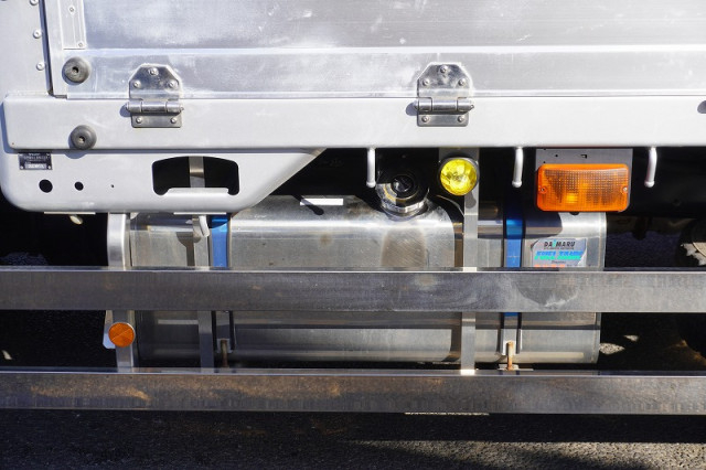 三菱ふそう ファイター 増トン 平ボディ 2KG-FK62FZ(98929) 18枚目