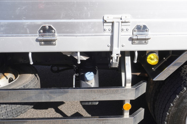 三菱ふそう ファイター 増トン 平ボディ 2KG-FK62FZ(98929) 19枚目