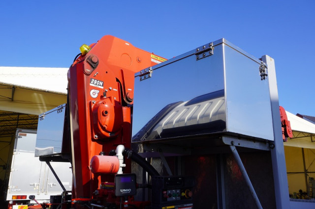 いすゞ エルフ 小型 平ボディ（クレーン付） 2RG-NPR88AR(98930) 17枚目