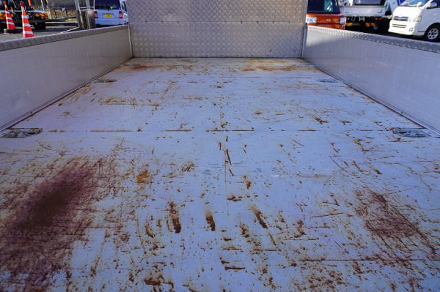 いすゞ エルフ 小型 平ボディ（クレーン付） 2RG-NPR88AR(98930) 19枚目