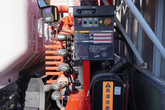 いすゞ エルフ 小型 平ボディ（クレーン付） 2RG-NPR88AR(98930) 31枚目