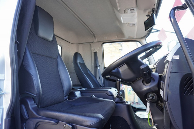 三菱ふそう ファイター 増トン 平ボディ 2KG-FK62FZ(98929) 35枚目