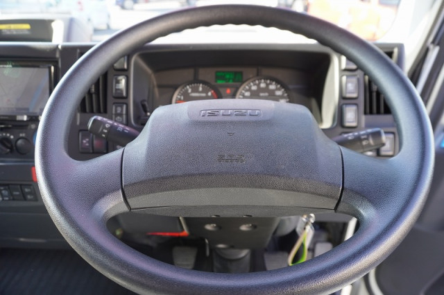 いすゞ エルフ 小型 平ボディ（クレーン付） 2RG-NPR88AR(98930) 33枚目