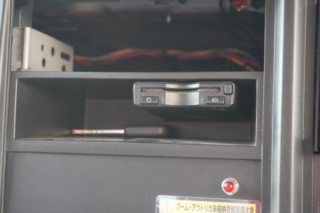 いすゞ エルフ 小型 平ボディ（クレーン付） 2RG-NPR88AR(98930) 36枚目