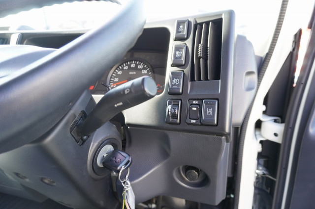 いすゞ エルフ 小型 平ボディ（クレーン付） 2RG-NPR88AR(98930) 37枚目