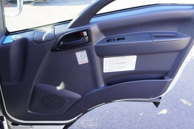 いすゞ エルフ 小型 平ボディ（クレーン付） 2RG-NPR88AR(98930) 38枚目