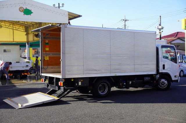 マツダ タイタン 小型 バン 2RG-LPR88AN(98932) 9枚目