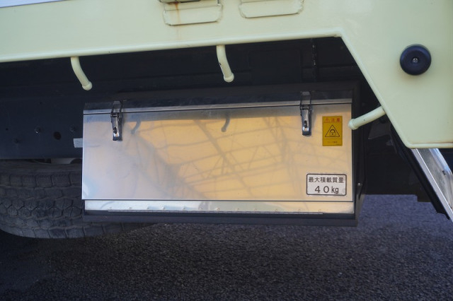 三菱ふそう ファイター 中型 平ボディ 2KG-FK62FZ(98931) 19枚目