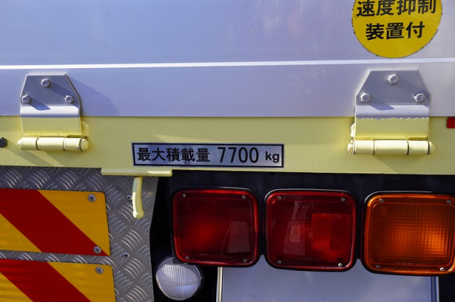 三菱ふそう ファイター 中型 平ボディ 2KG-FK62FZ(98931) 22枚目