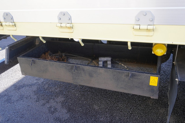 三菱ふそう ファイター 中型 平ボディ 2KG-FK62FZ(98931) 25枚目