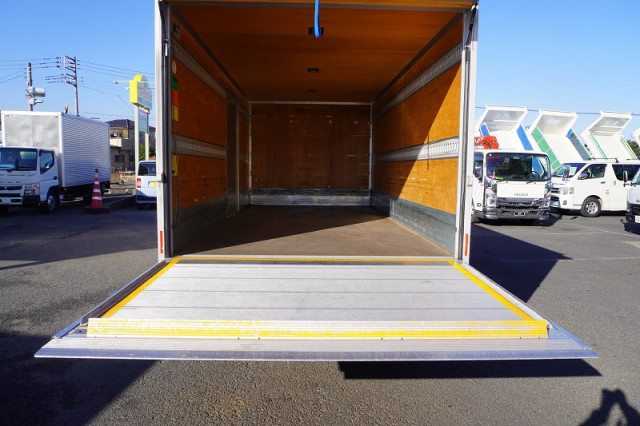 マツダ タイタン 小型 バン 2RG-LPR88AN(98932) 27枚目