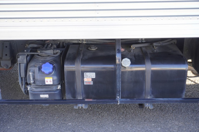 マツダ タイタン 小型 バン 2RG-LPR88AN(98932) 31枚目