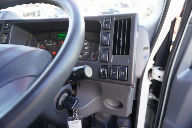 マツダ タイタン 小型 バン 2RG-LPR88AN(98932) 37枚目