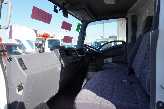 マツダ タイタン 小型 バン 2RG-LPR88AN(98932) 42枚目