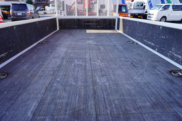 いすゞ エルフ 小型 平ボディ（クレーン付） 2RG-NMR88AR(98933) 17枚目