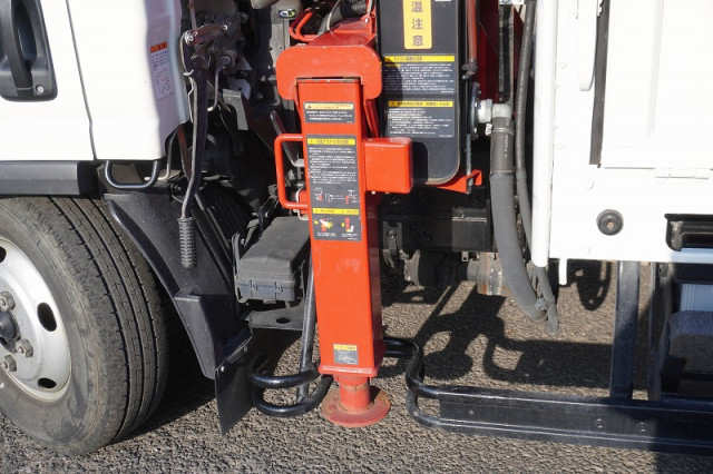 いすゞ エルフ 小型 平ボディ（クレーン付） 2RG-NMR88AR(98933) 24枚目