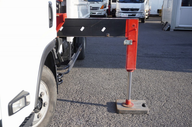 いすゞ エルフ 小型 平ボディ（クレーン付） 2RG-NMR88AR(98933) 26枚目