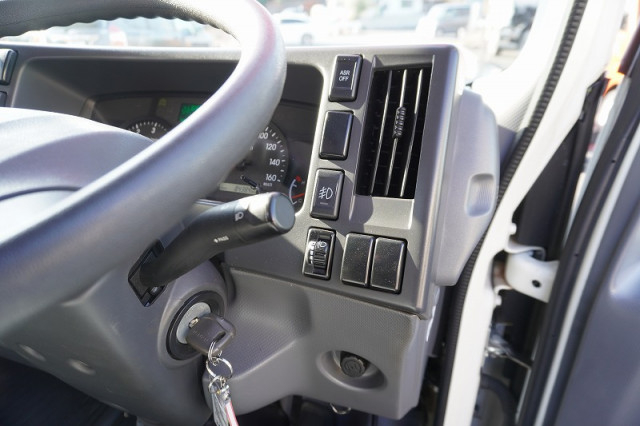 いすゞ エルフ 小型 平ボディ（クレーン付） 2RG-NMR88AR(98933) 36枚目