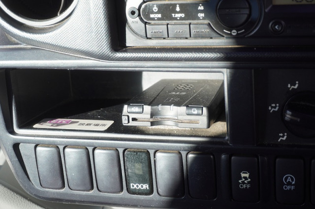 トヨタ ダイナ 小型 バン TPG-XZC605(98934) 31枚目