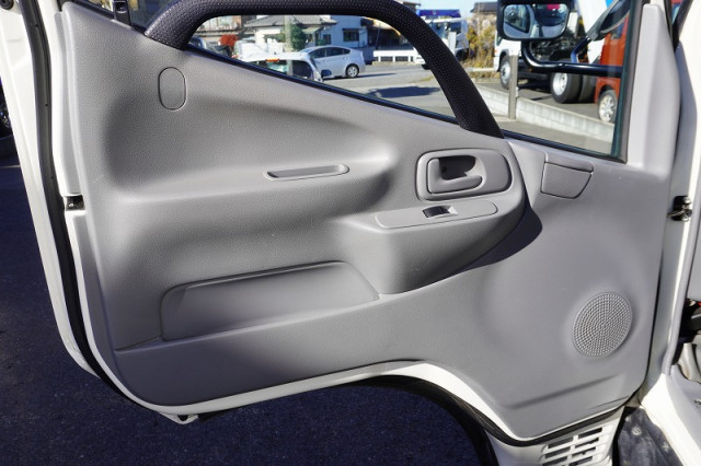 トヨタ ダイナ 小型 バン TPG-XZC605(98934) 39枚目