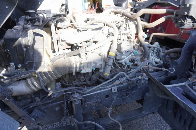 日野 レンジャー 中型 平ボディ（クレーン付） 2KG-FD2ABA(98936) 13枚目