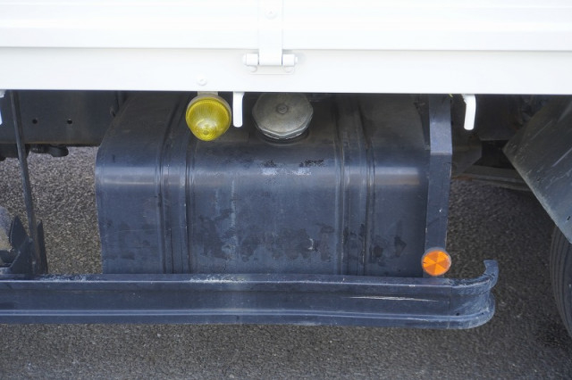 日野 レンジャー 中型 平ボディ（クレーン付） 2KG-FD2ABA(98936) 16枚目