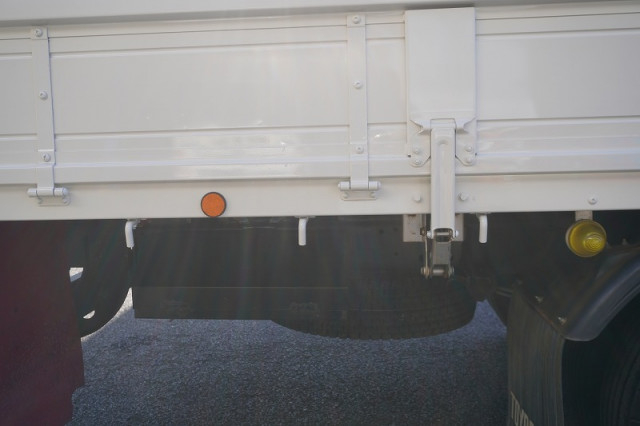 日野 レンジャー 中型 平ボディ（クレーン付） 2KG-FD2ABA(98936) 21枚目