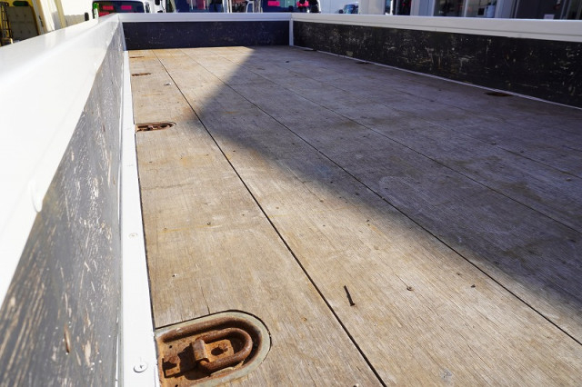 日野 レンジャー 中型 平ボディ（クレーン付） 2KG-FD2ABA(98936) 22枚目