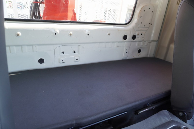 日野 レンジャー 中型 平ボディ（クレーン付） 2KG-FD2ABA(98936) 38枚目