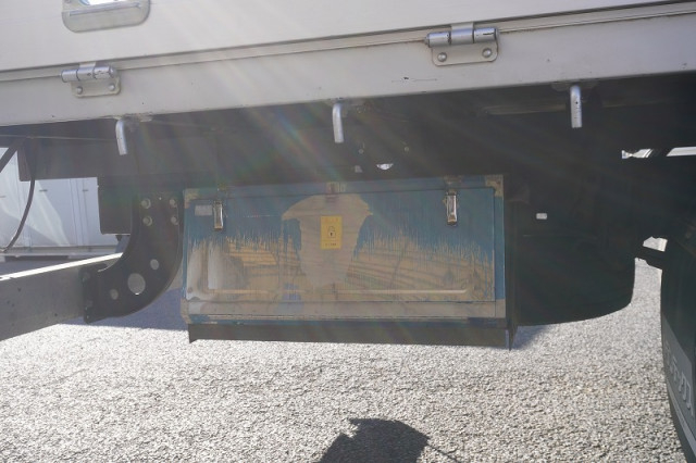 日野 レンジャー 中型 平ボディ（クレーン付） 2KG-FD2ABA(98937) 22枚目