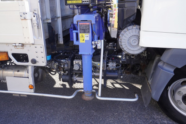 日野 レンジャー 中型 平ボディ（クレーン付） 2KG-FD2ABA(98937) 25枚目