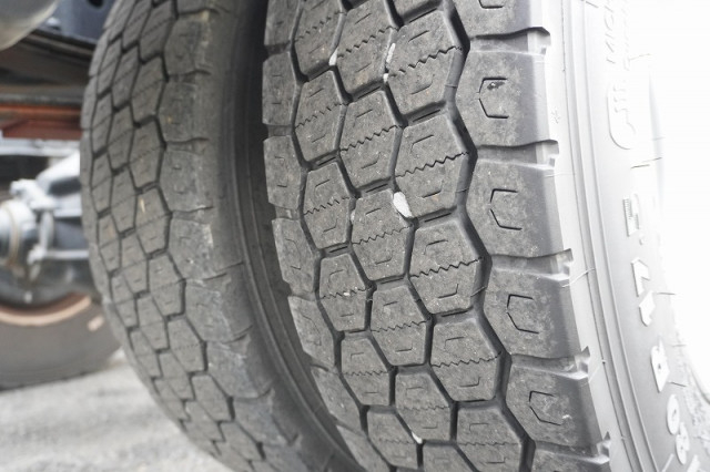 いすゞ エルフ 小型 キャリアカー SKG-NPR85YN(98938) 11枚目