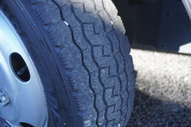 いすゞ エルフ 小型 バン TKG-NMR85AN(98939) 10枚目