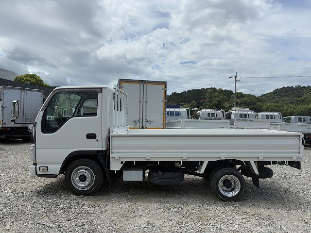 いすゞ エルフ 小型 平ボディ TRG-NHR85A(105790) 4枚目