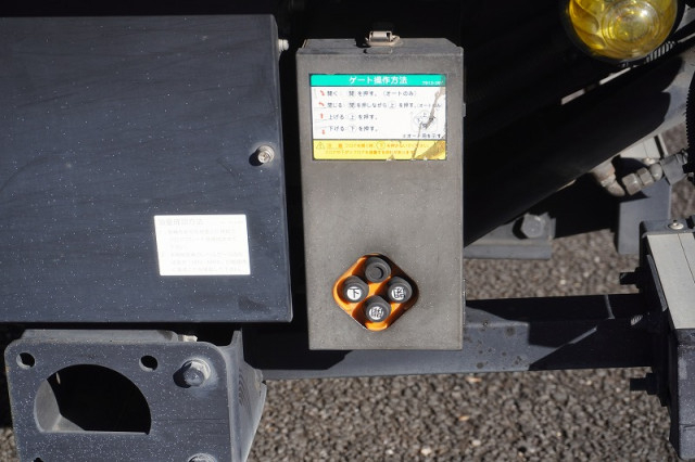 いすゞ エルフ 小型 バン TKG-NMR85AN(98939) 30枚目