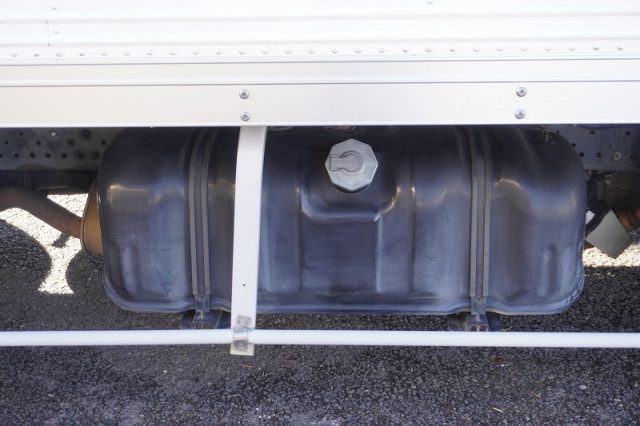 いすゞ エルフ 小型 バン TKG-NMR85AN(98939) 32枚目