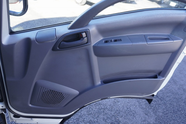 いすゞ エルフ 小型 バン TKG-NMR85AN(98939) 39枚目