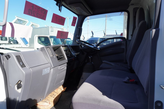 いすゞ エルフ 小型 バン TKG-NMR85AN(98939) 42枚目