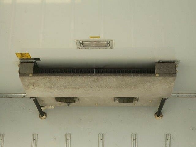 三菱ふそう キャンター 小型 冷蔵冷凍バン TPG-FBA00(27477) 7枚目