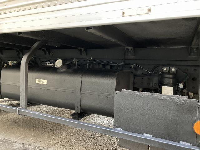 三菱ふそう キャンター 小型 バン TPG-FEB50(98943) 12枚目