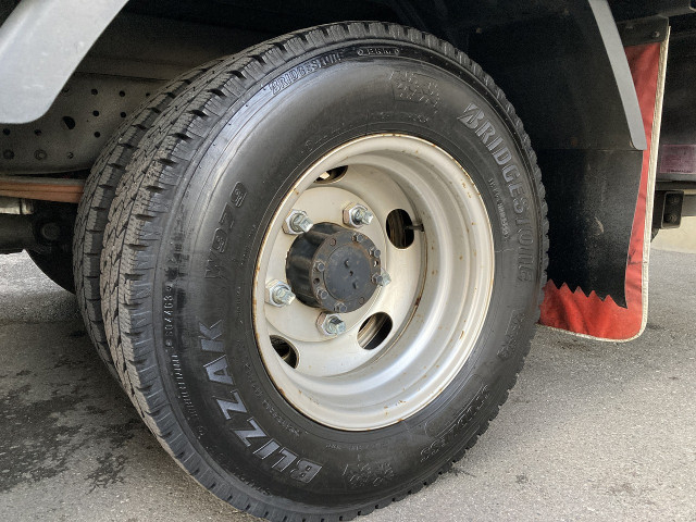 三菱ふそう キャンター 小型 バン TPG-FEB50(98943) 37枚目