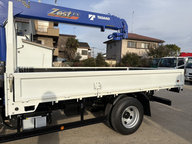 三菱ふそう キャンター 小型 平ボディ（クレーン付） 2PG-FEB90(99088) 7枚目