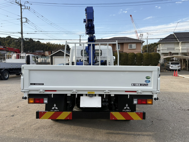 三菱ふそう キャンター 小型 平ボディ（クレーン付） 2PG-FEB90(99088) 8枚目