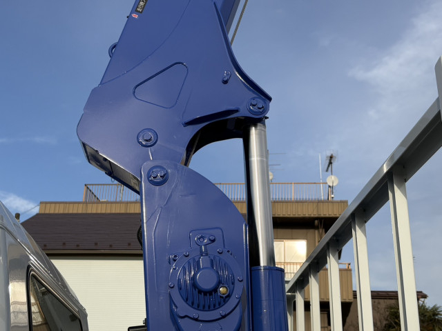 三菱ふそう キャンター 小型 平ボディ（クレーン付） 2PG-FEB90(99088) 20枚目